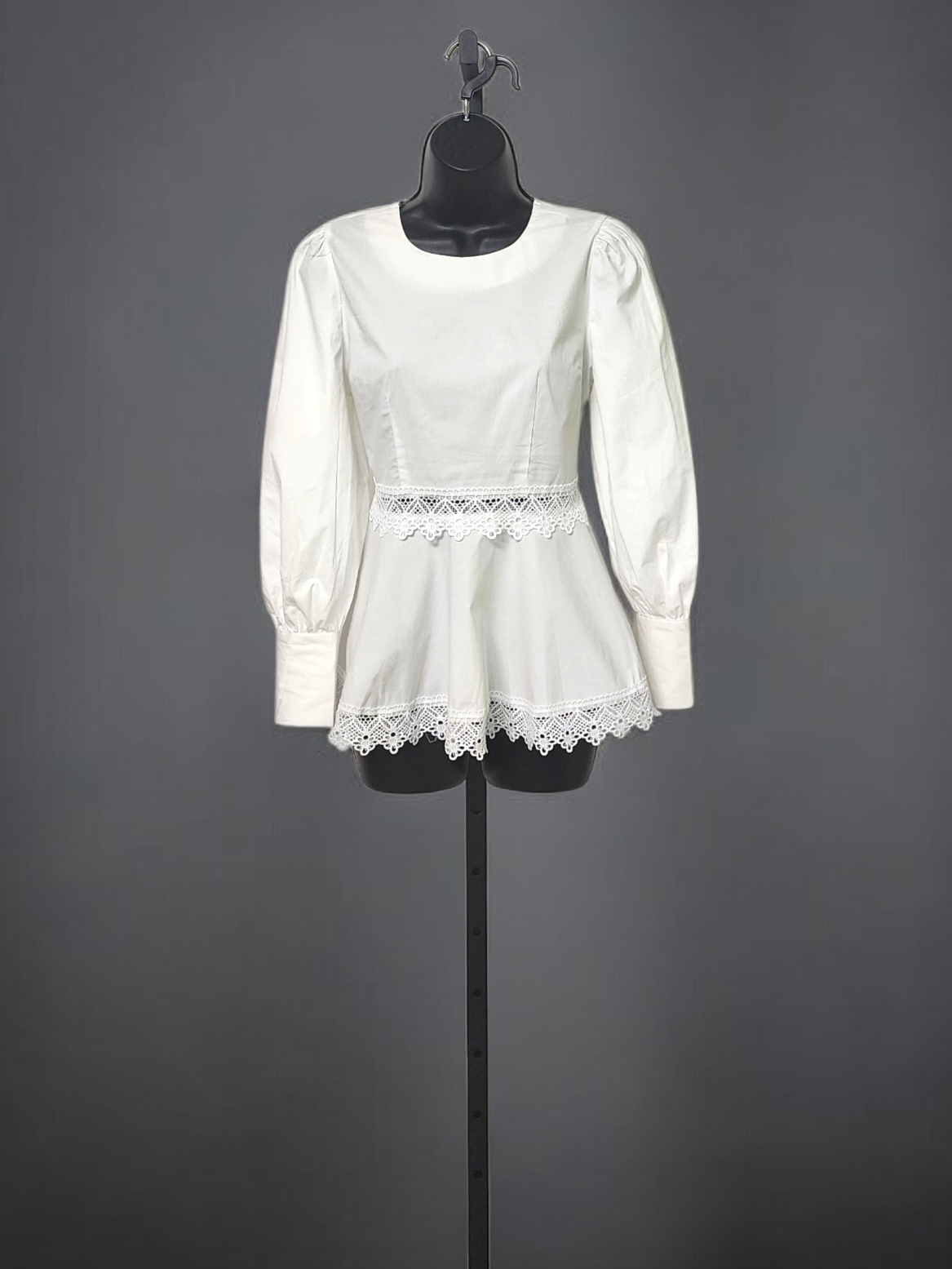 Blusa manga larga cuello redondo