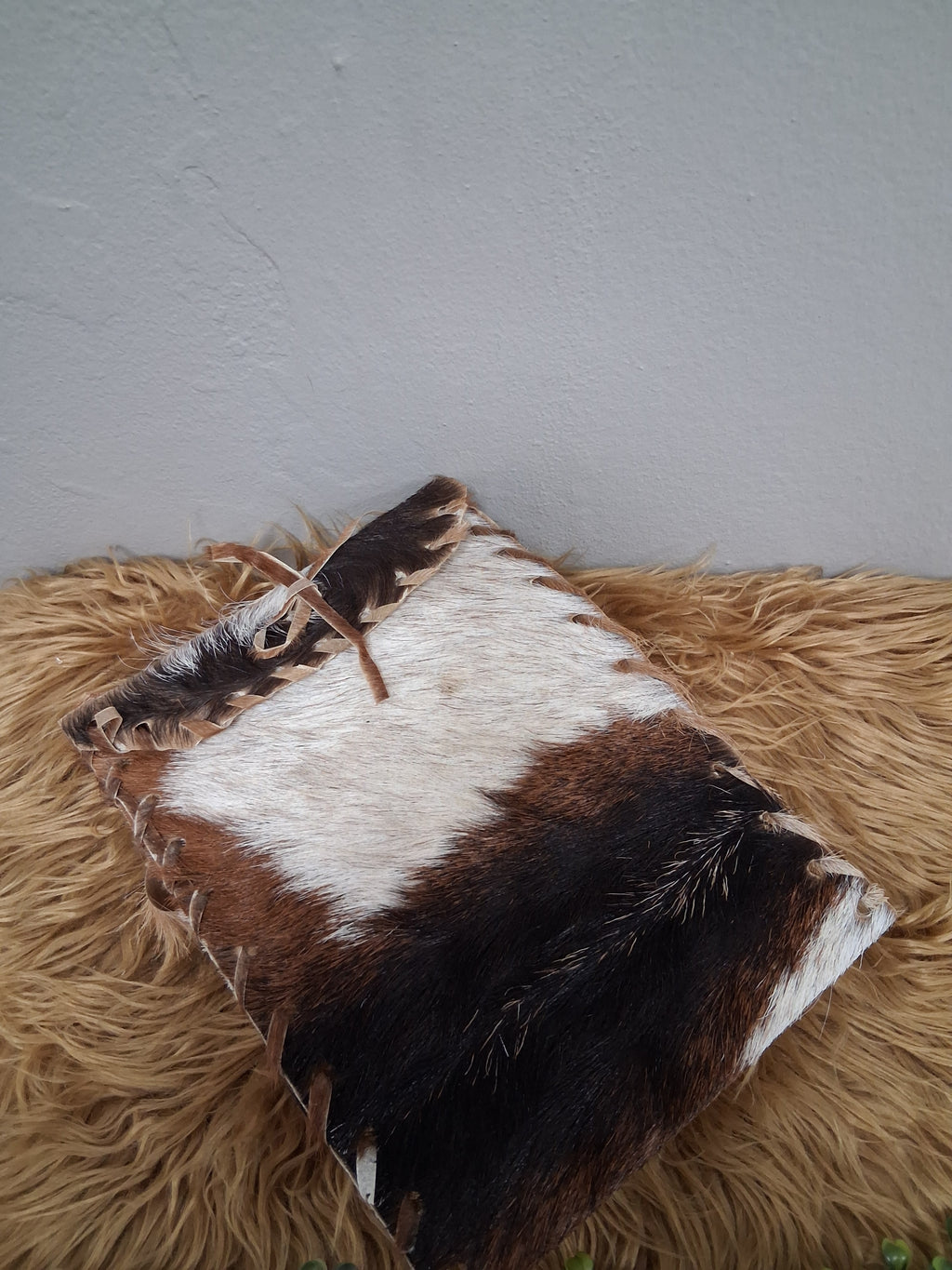 Cartera cuero chivo